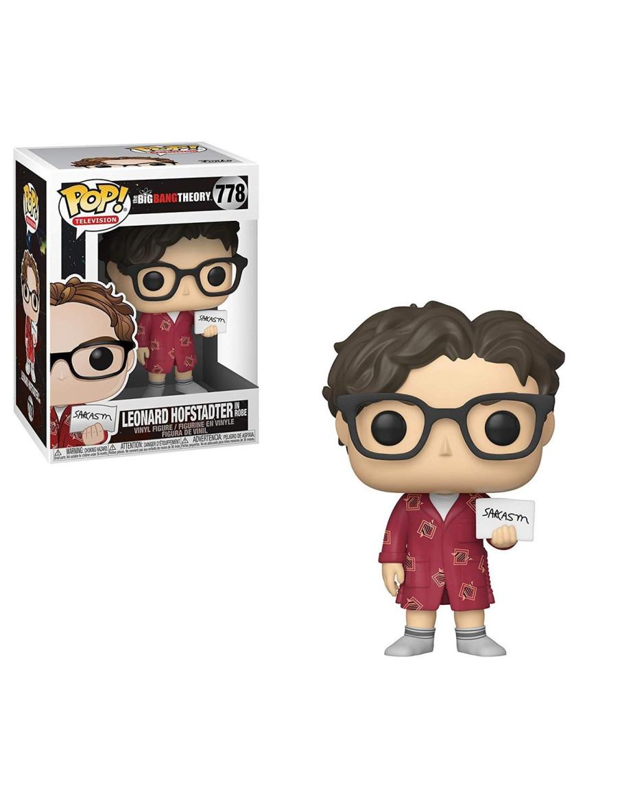 Pop Leonard Hofstadter in Robe. The Big Bang Theory
