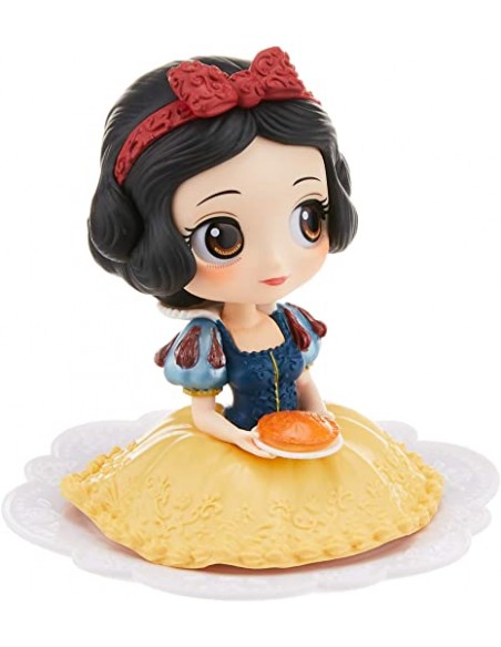 QPosket Snow White seated