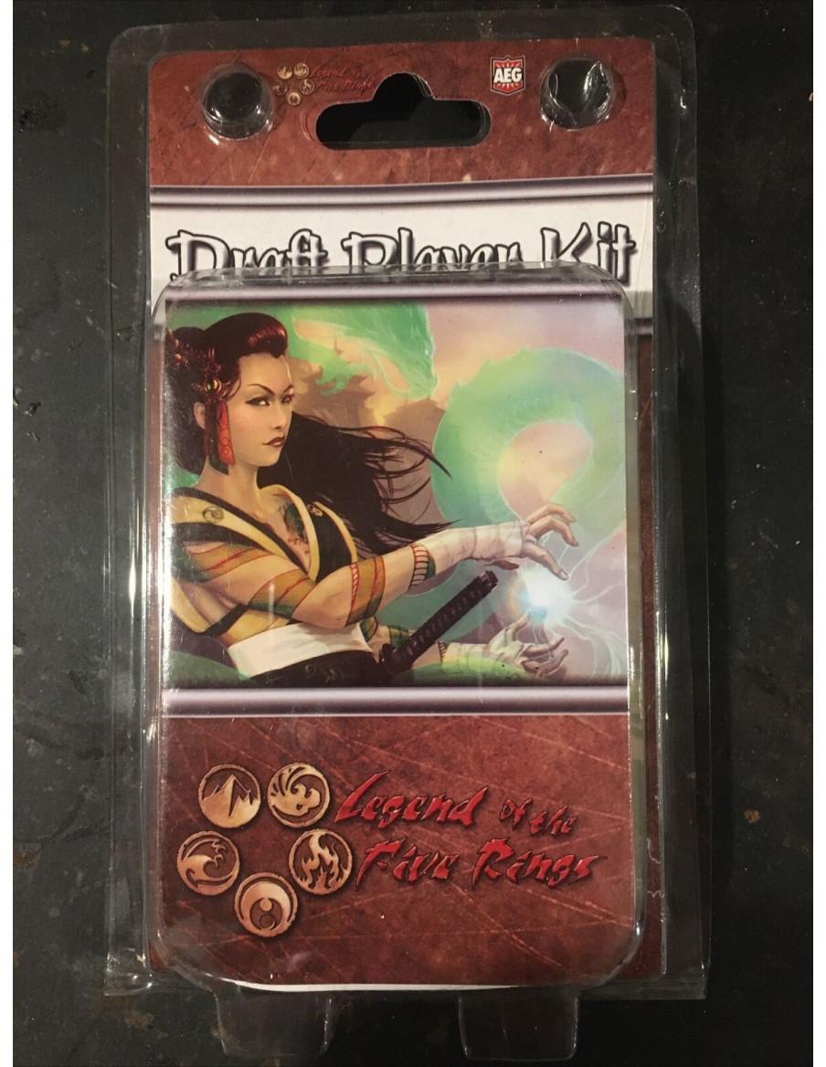 Ivory Draft Player Kit  - Each Draft Player Kit contains 4 Ivory legal boosters, 1 special alternate art promo card and an intro