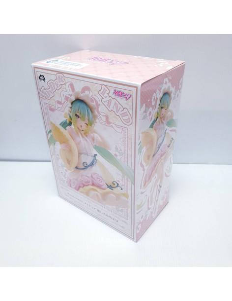 Figura Hatsune Miku Sleeping Beauty  - Figura de Hatsune Miku versión Sleeping Beauty. Mide 18cm aprox.
