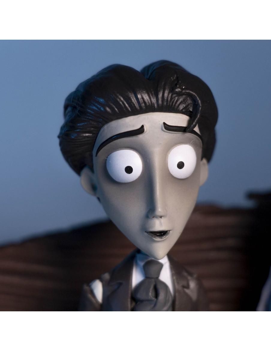 Figures Collector Set La novia cadáver en banco con Víctor y Zero. Tim Burton  - Diorama de figuras premium de los personajes de