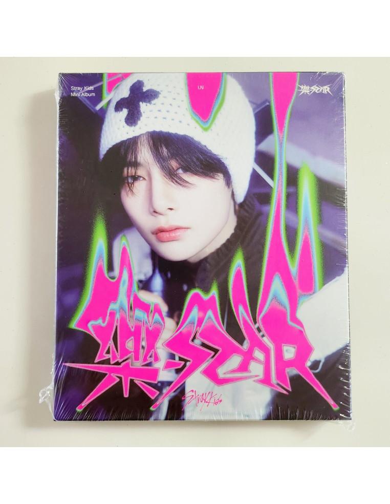 STRAY KIDS - Rock-Star (8th Mini Album) Postcard Ver.  - STRAY KIDS - Rock-Star (8th Mini Album) Postcard Ver.Bang Chan, Lee Kno