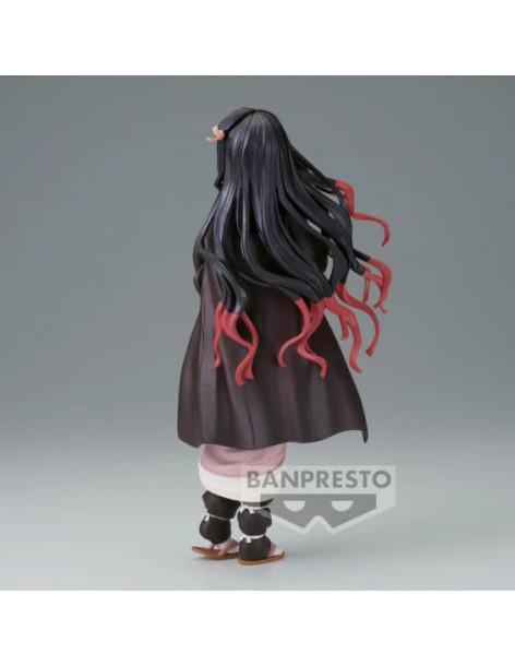 Figure Banpresto Nezuko Kamado. Demon Slayer: Kimetsu No Yaiba Glitter & Glamours. Special Color Version  -  2