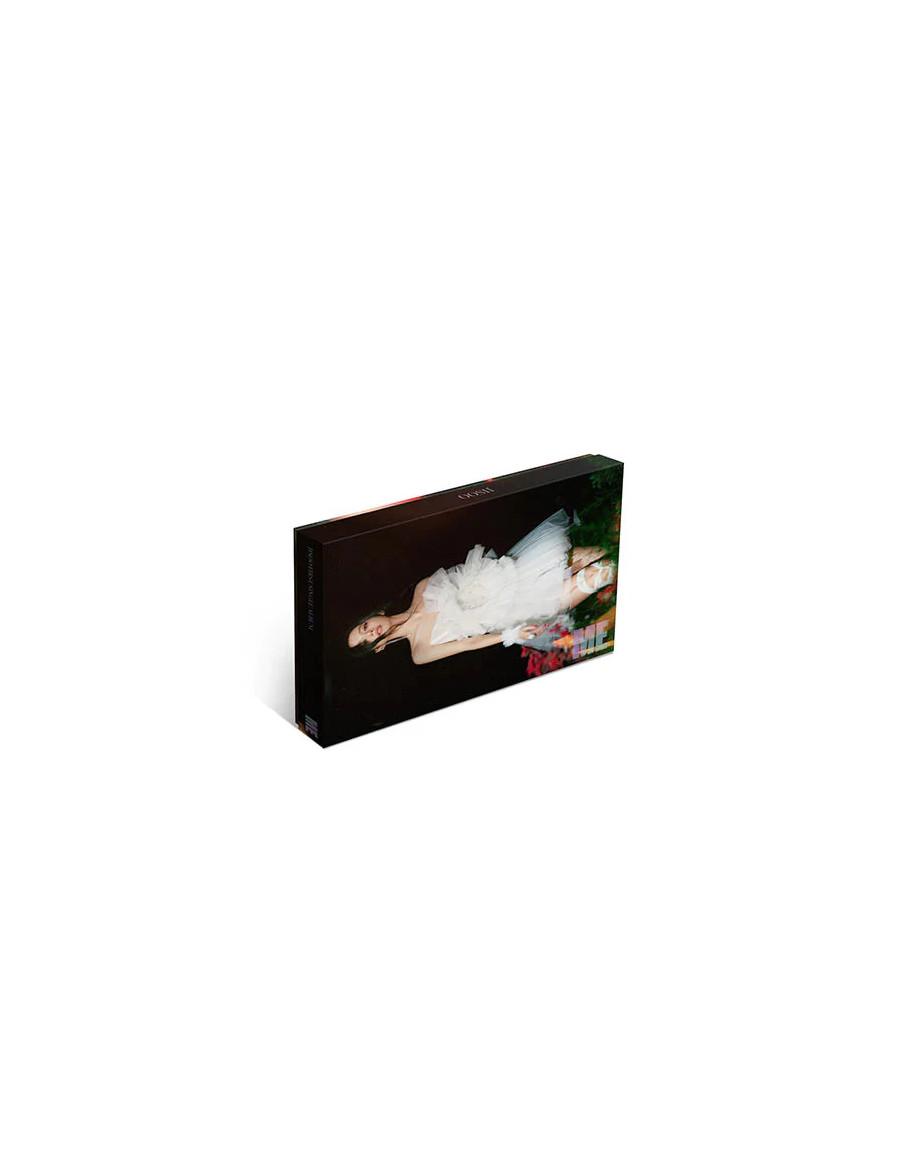BLACKPINK - JISOO - ME (1St Single Album)  - Contenido:Libro fotográfico de 88 páginaCDPhotocard tipo selfie (1 de 4 posibles)Po
