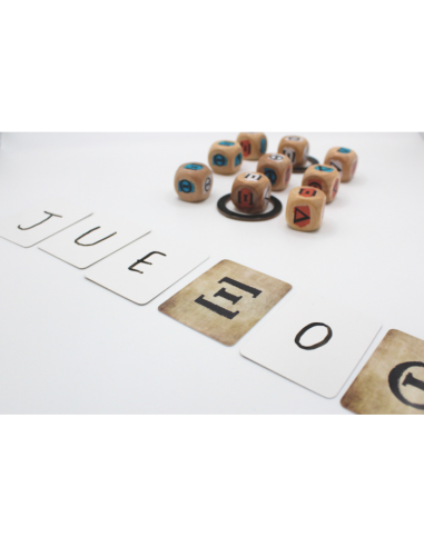 Kryptex. Juego de mesa  - Tu maestro Leonardo te ha elegido para probar su último invento, un juego de estrategia y planificació