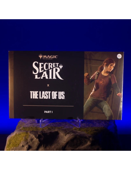 RESERVA MTG - Secret Lair Playstation x The Last of Us Part I (Inglés)  - Este producto es una RESERVA, y se servirá en la fecha