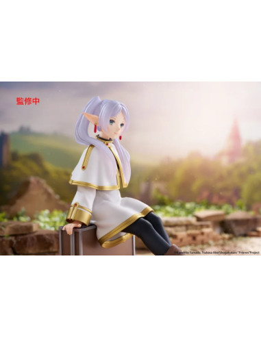 Figura Frieren. Beyond Journey's End. Trunk Case Ver.