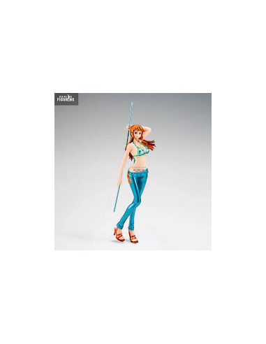 Figura Nami. One Piece. Glitter & Gramours.